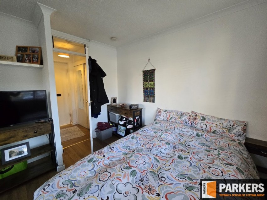 Images for Elliot Close, Totton