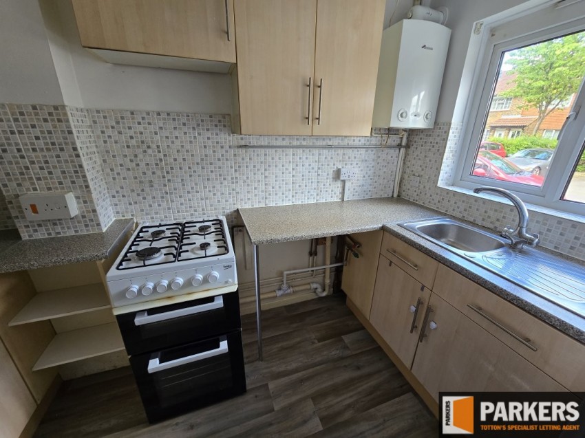 Images for Rufus Gardens, Totton