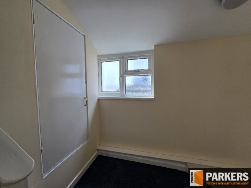 Images for High Street, Totton