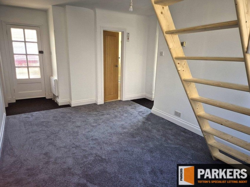 Images for Milverton Close, Eling