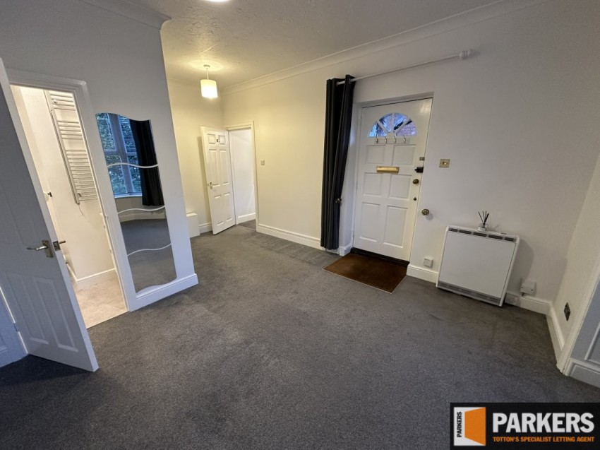 Images for 20 Avenue Road, Portswood