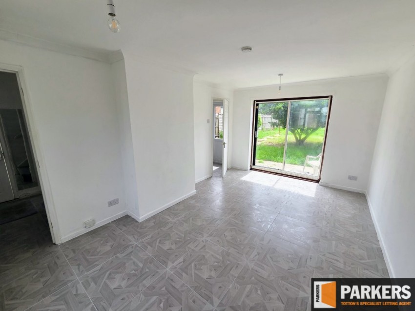 Images for Studland Close, Millbrook
