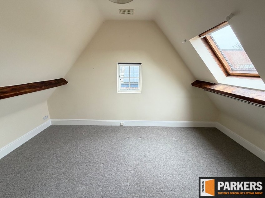 Images for 103 Waterloo Road, Freemantle