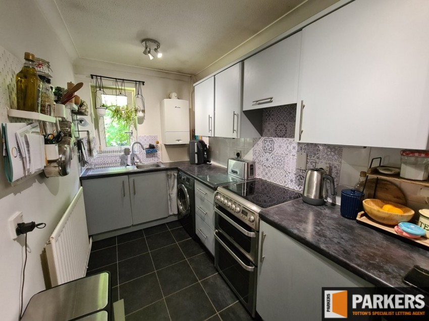 Images for Odiham Close, Lordswood